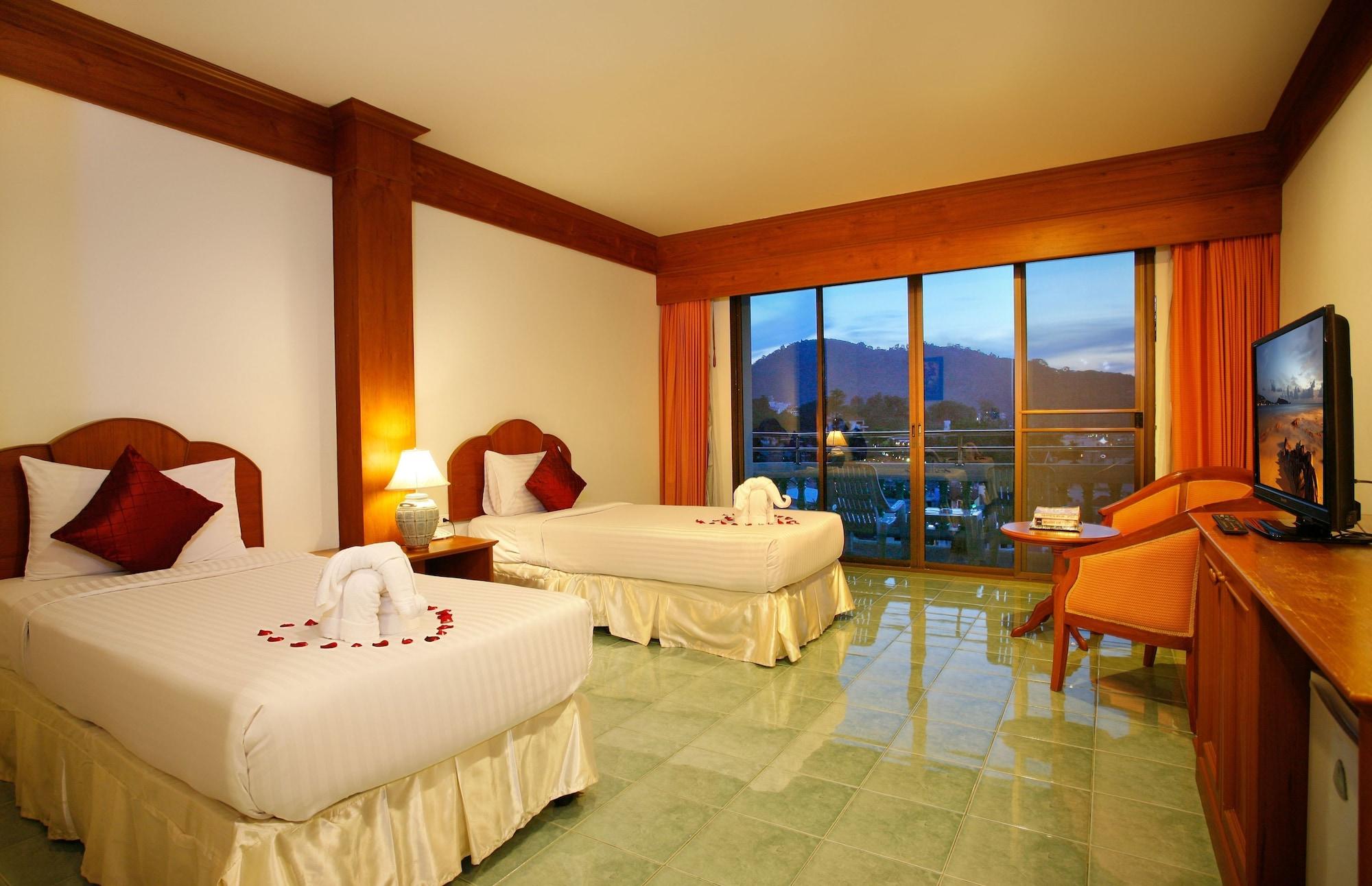 Jiraporn Hill Resort Patong Esterno foto