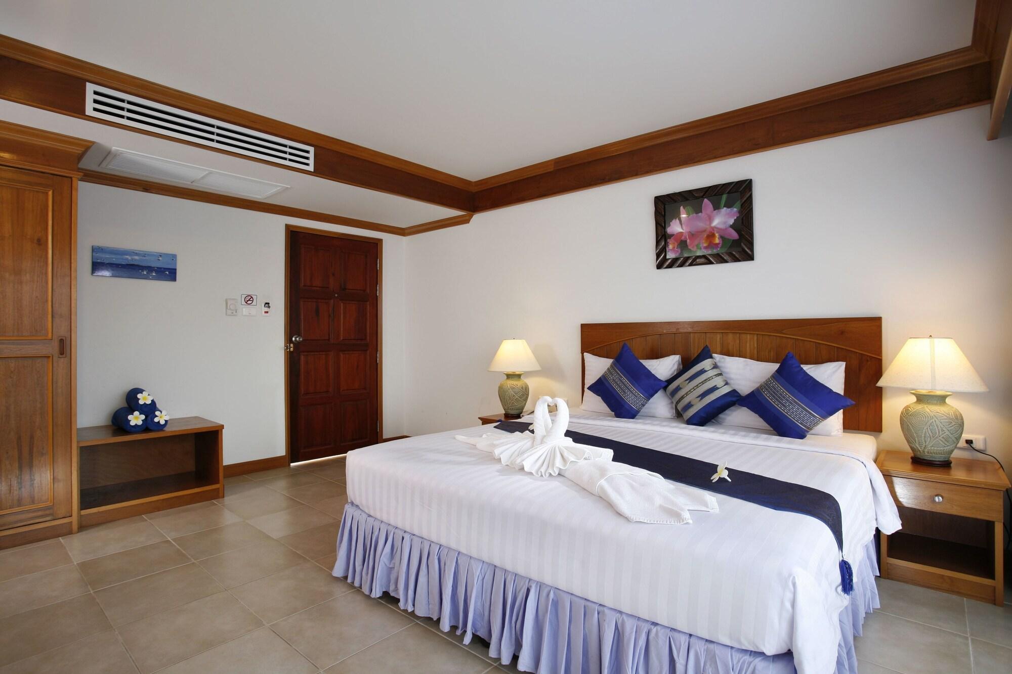 Jiraporn Hill Resort Patong Esterno foto