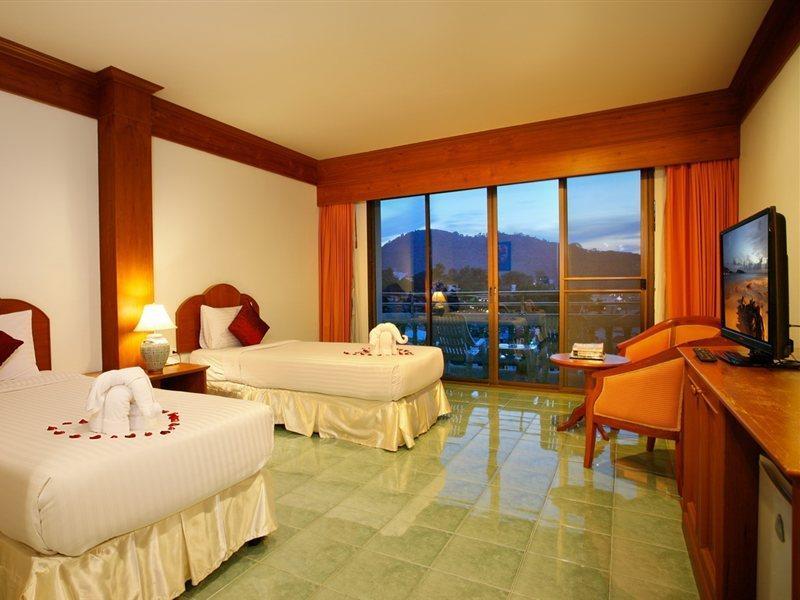 Jiraporn Hill Resort Patong Esterno foto