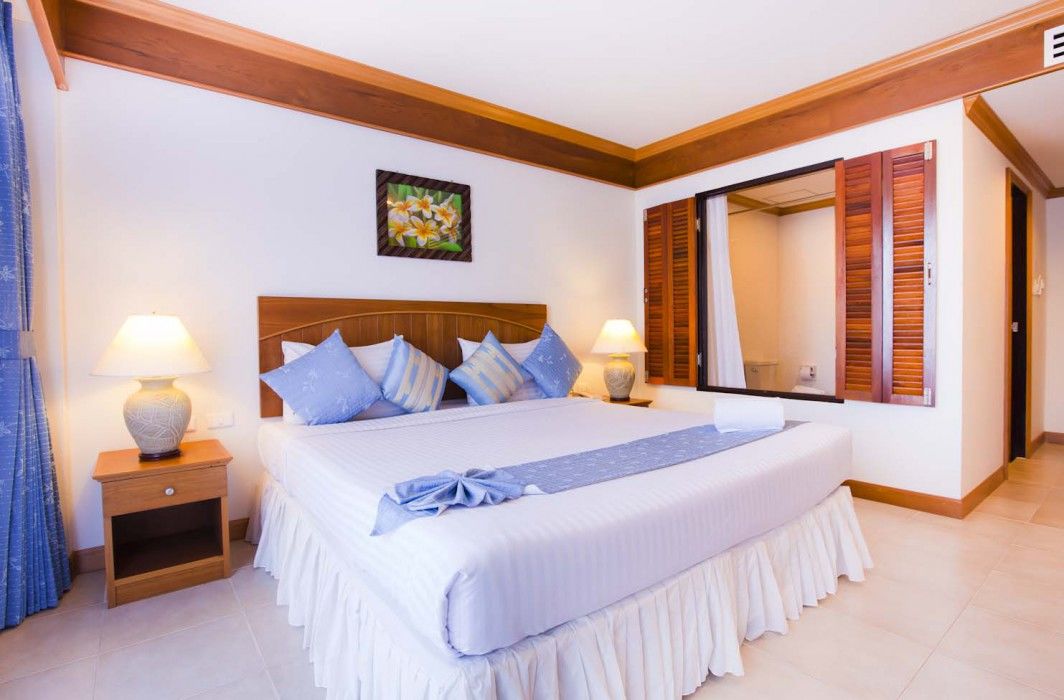 Jiraporn Hill Resort Patong Esterno foto